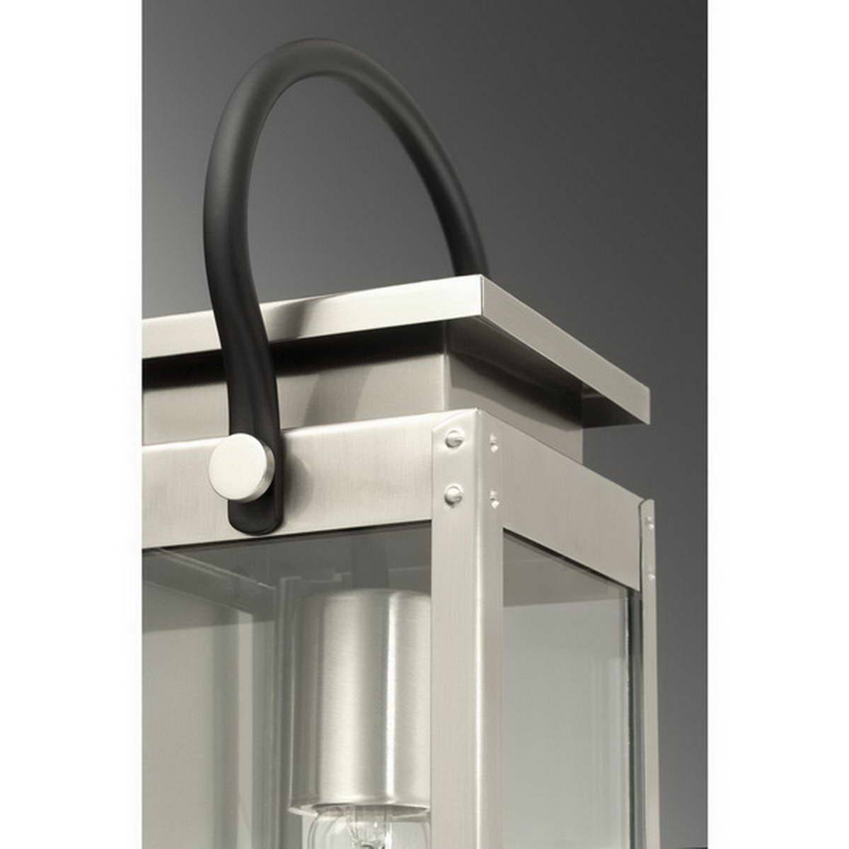 One-Light Medium Wall-Lantern I55390