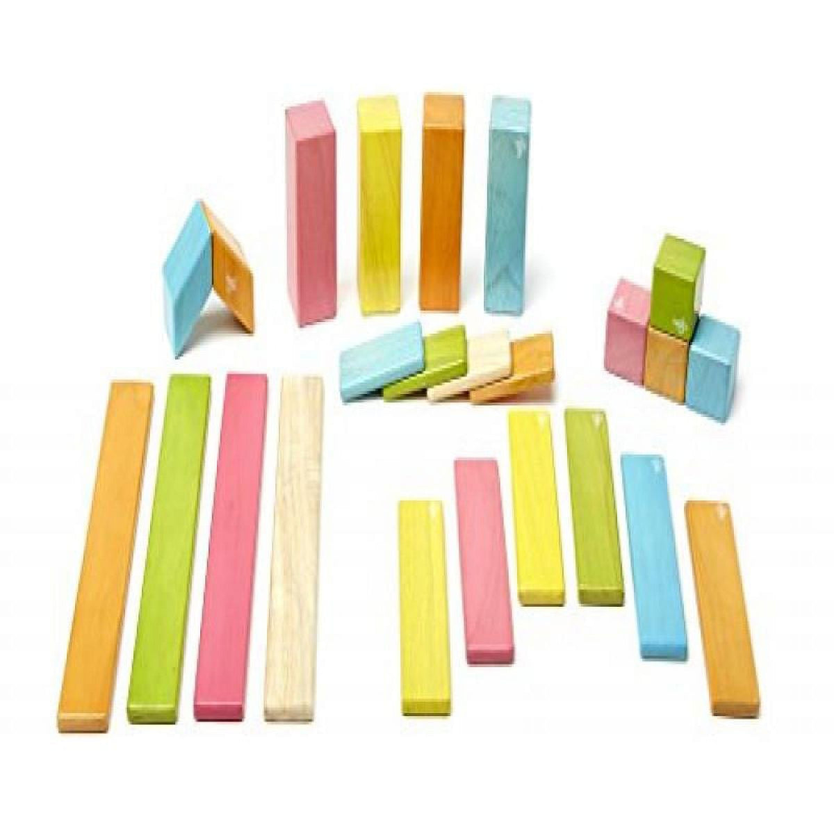 24 Piece Magnetic Wooden Block Set Y754445