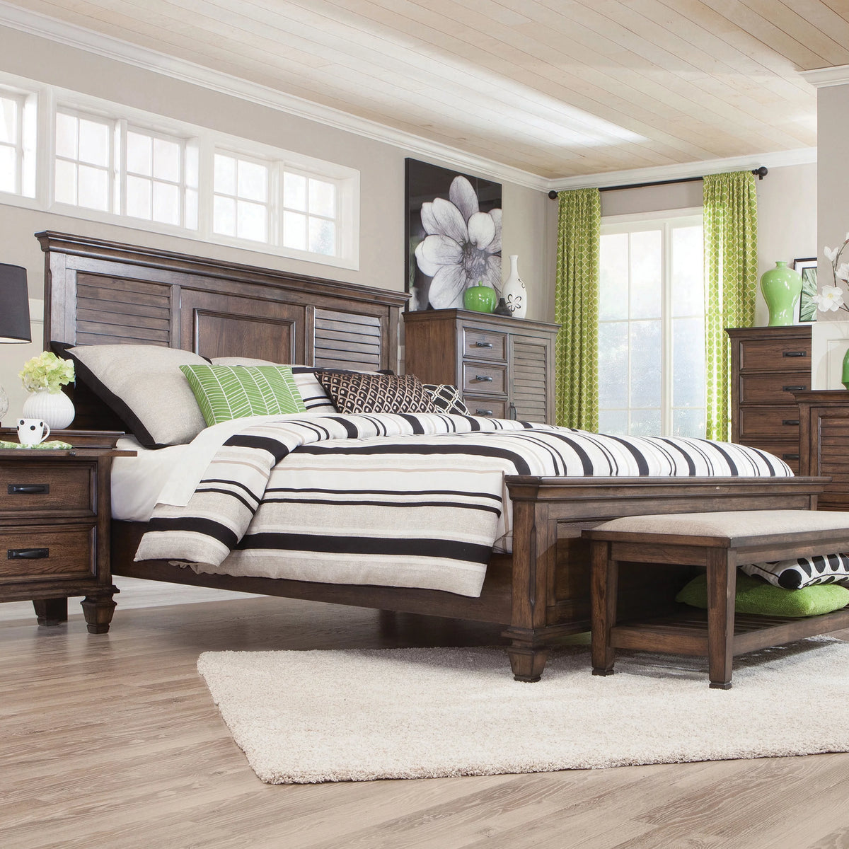 California King Panel Bed Burnished Oak O8655