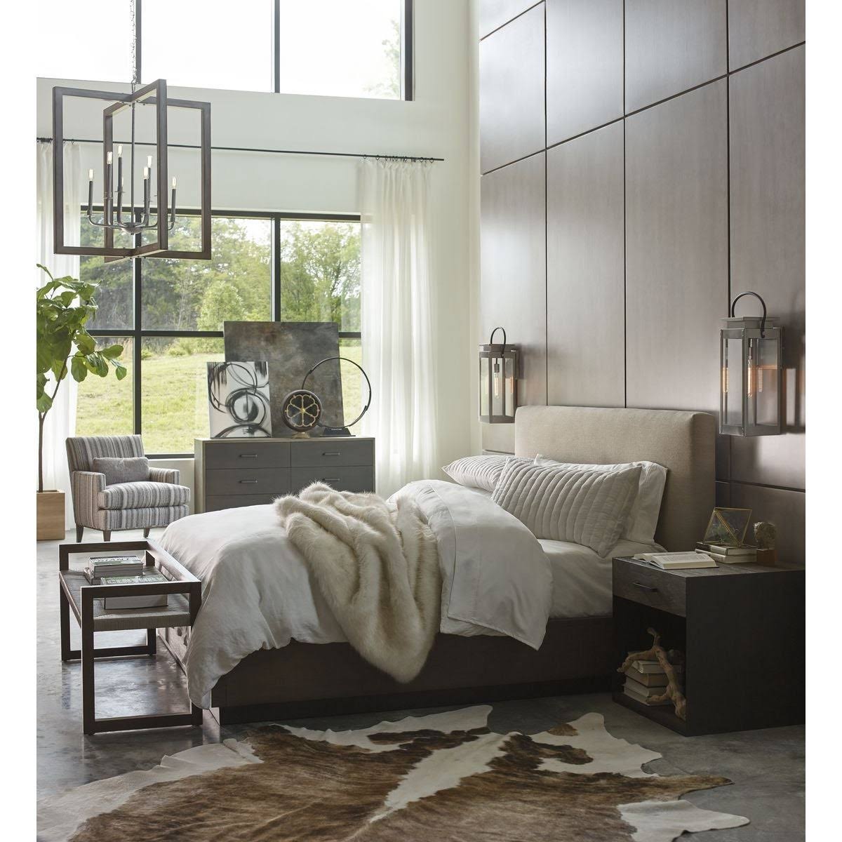 One-Light Medium Wall-Lantern I55390