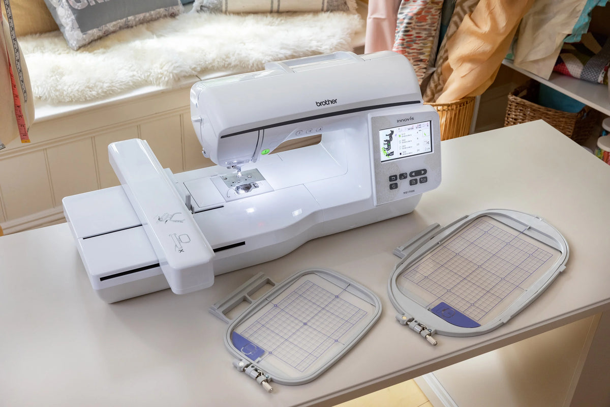 Embroidery Machine with 6" x 10" Embroidery Area S670