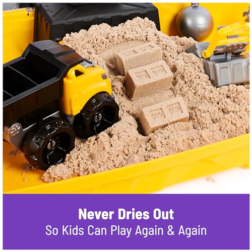 Construction Site Folding Sandbox with 2lbs Play Sand & Toy Truck V973500