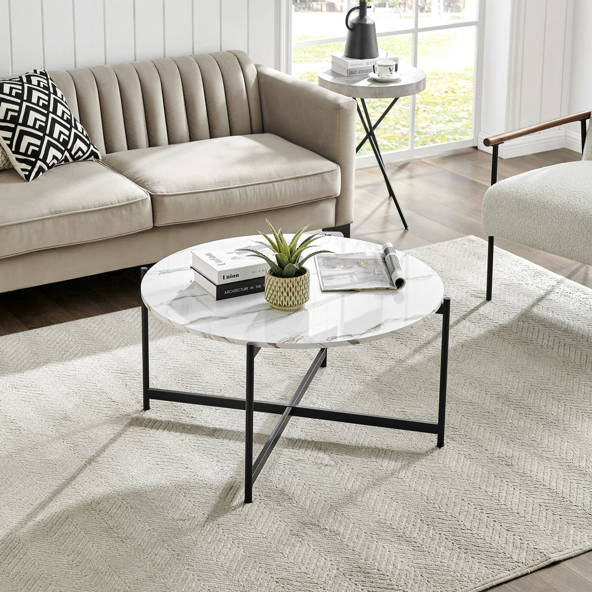 Round Marble Finish Coffee Table G306