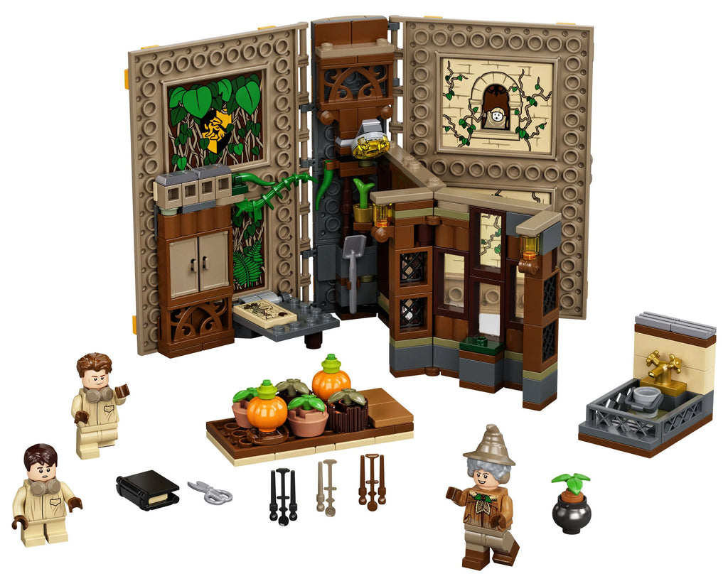 LEGO Hogwarts Moment: Herbology Class Building Set (233 Pieces) O415