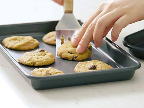 8 Piece Nonstick Carbon Steel Baking Pan Set X606