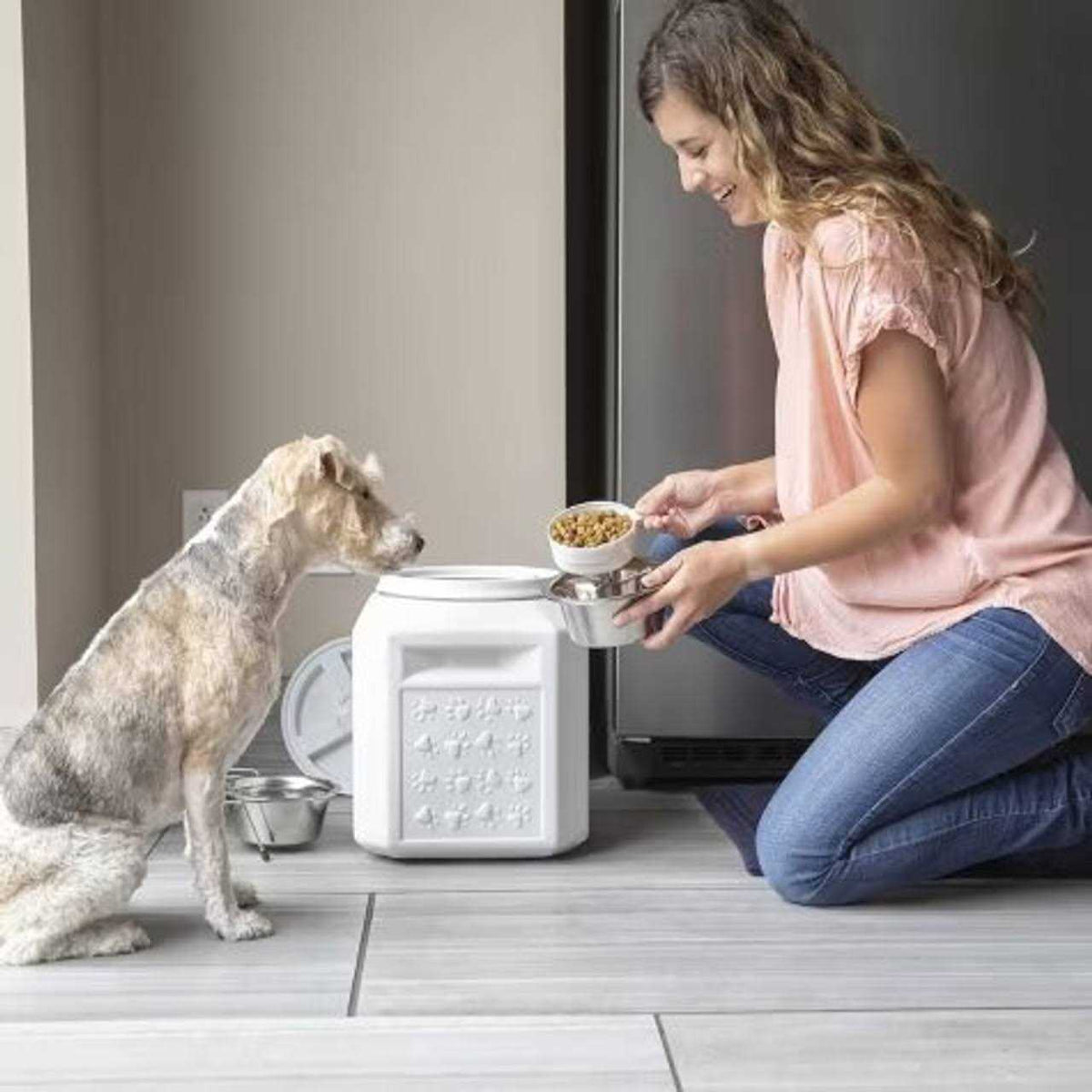 Pet Food Container U20859