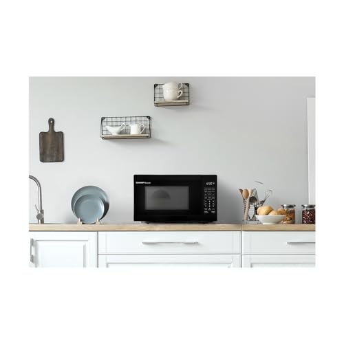 Compact Oven with Removable 10" Carousel Turntable, 700 Watt Countertop Microwave, White Z720907