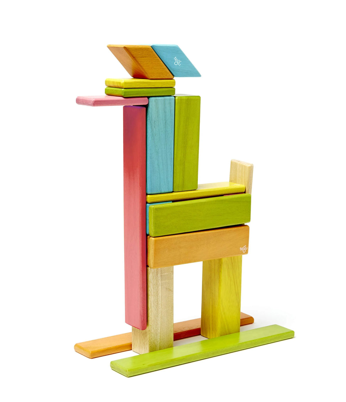 24 Piece Magnetic Wooden Block Set Y754445