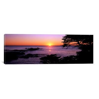 Photographic Print on Wrapped Canvas M347