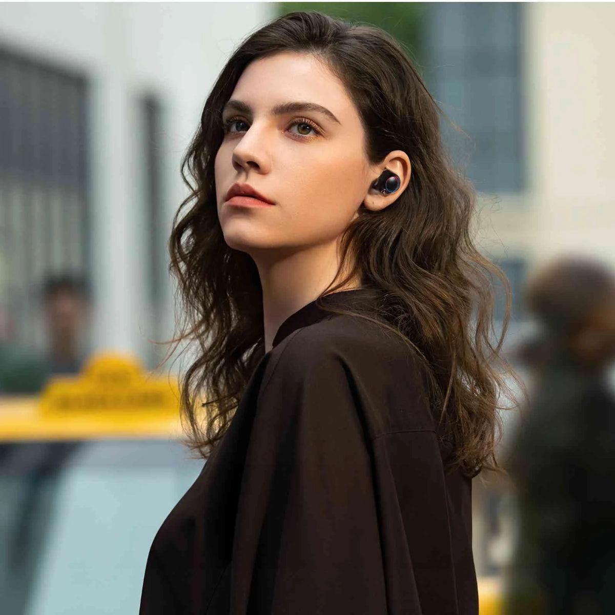 Black True Wireless Bluetooth Earbuds with Charging Case D620341