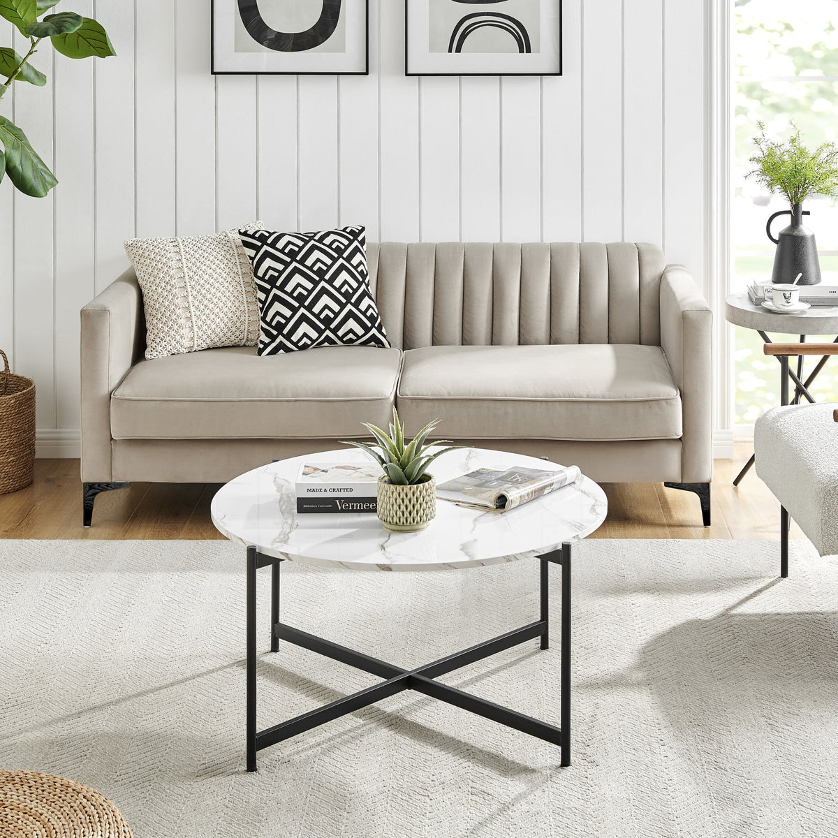 Round Marble Finish Coffee Table G306